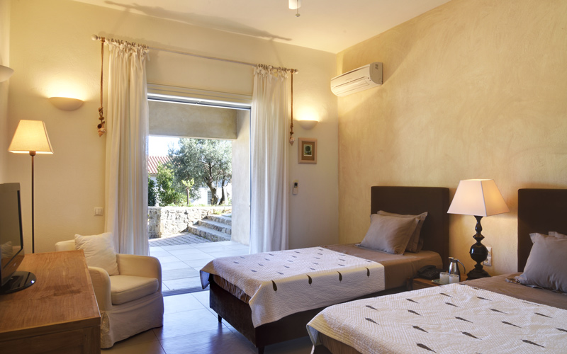 twin bedroom
