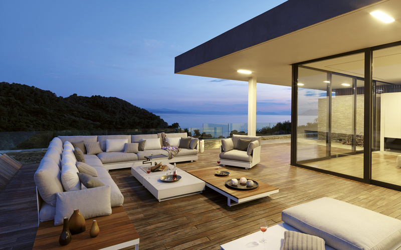 villa's outdoor at sunset