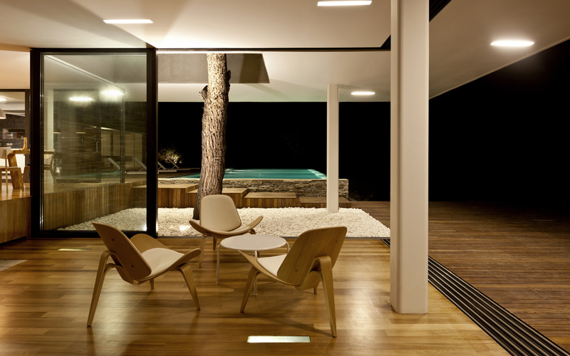 sitting area