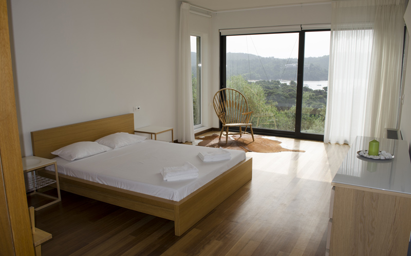 double bedroom