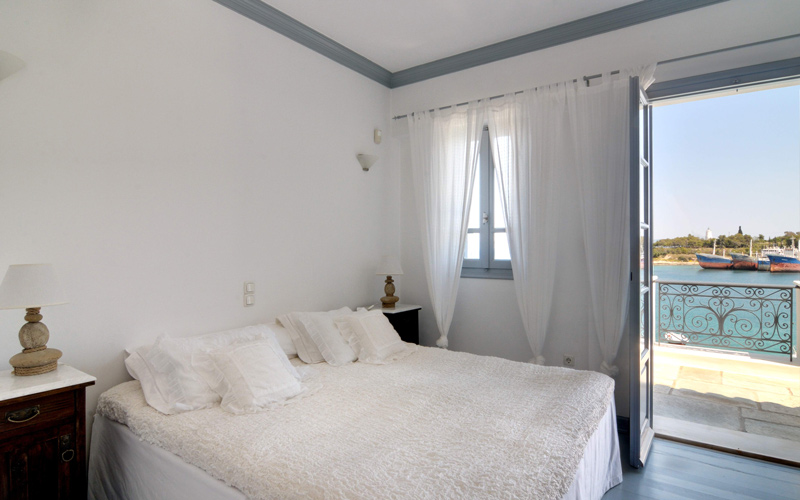 double bedroom