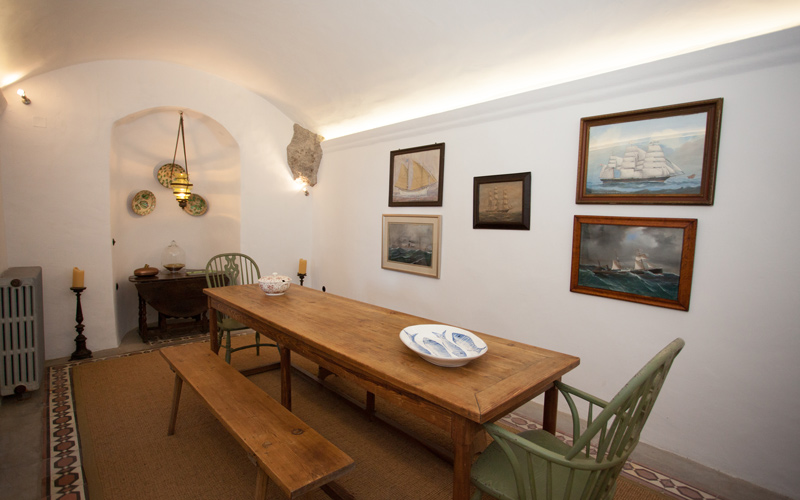 indoors dining area