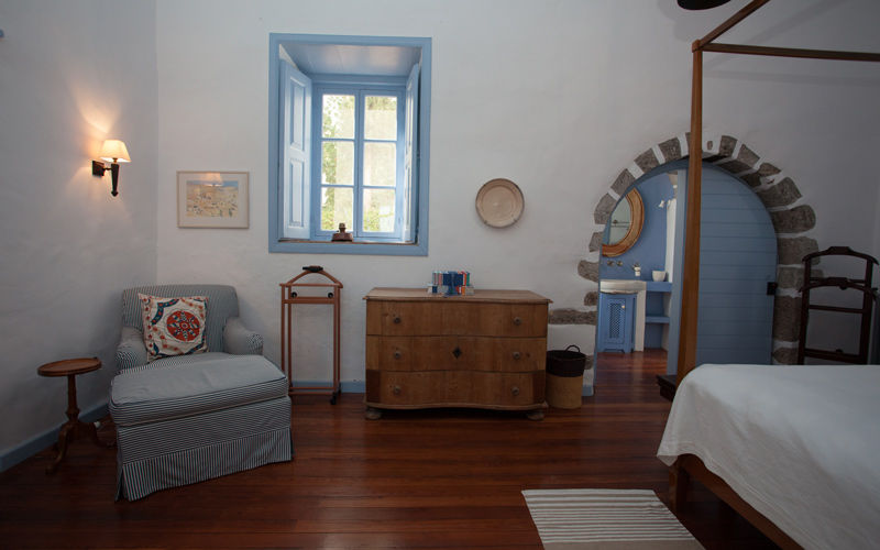master bedroom details