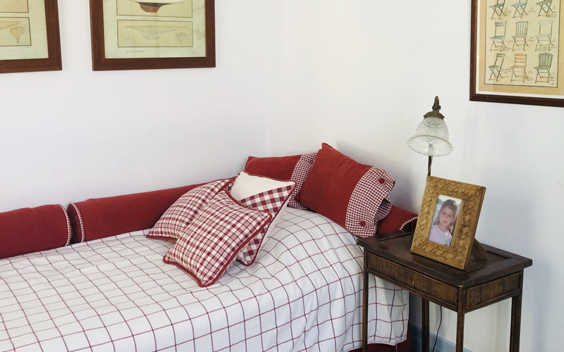 single bed