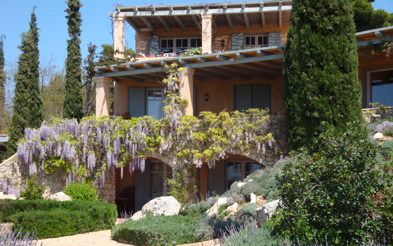view of the front of the house