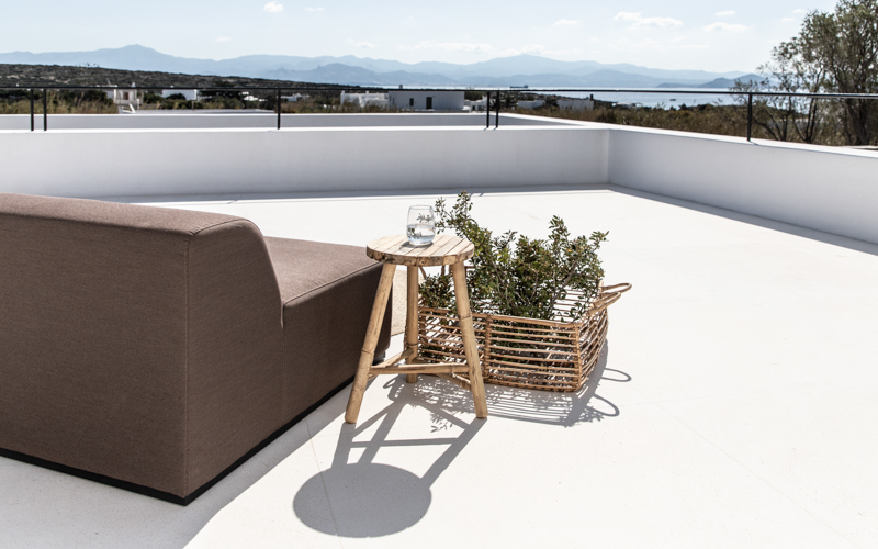 terrace lounge
