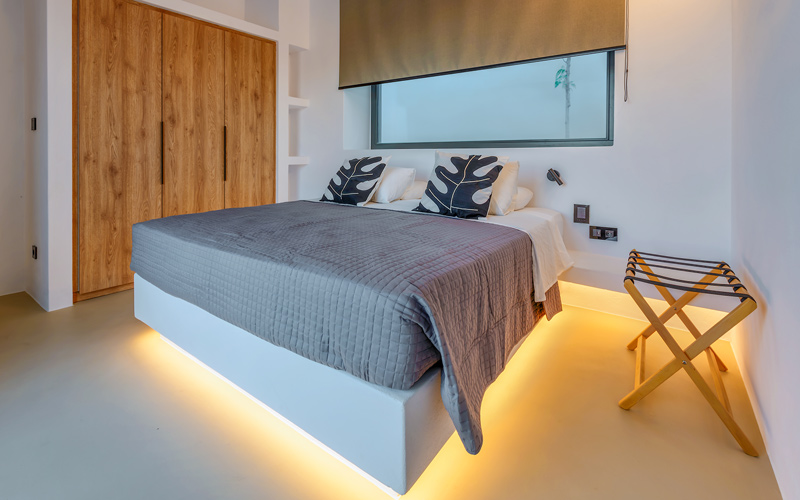 double bed bedroom