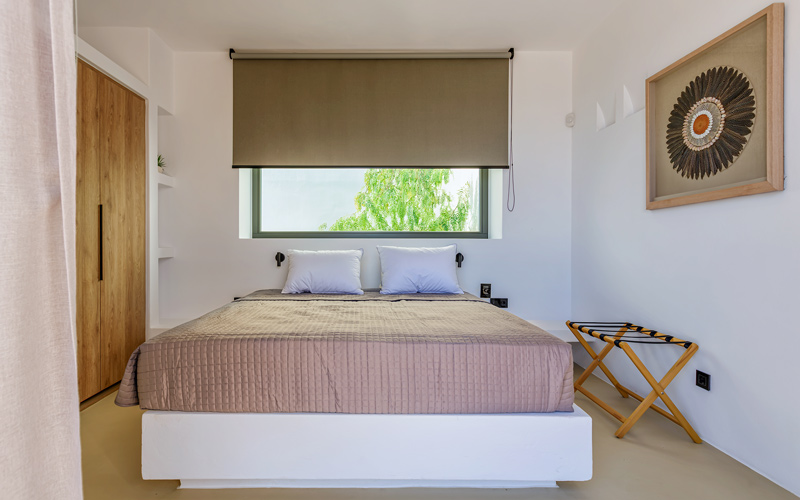 double bed bedroom