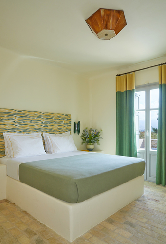 double bed bedroom