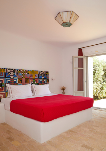 bedroom with double bed