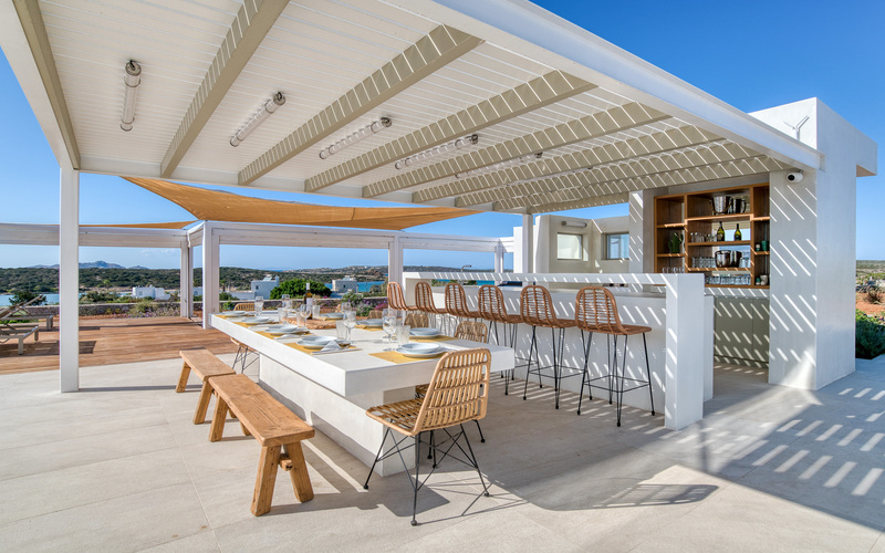 outdoor shaded dining area