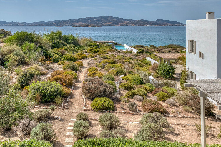 path to beach