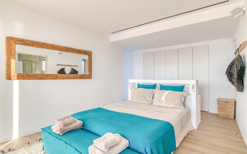 double bed bedroom