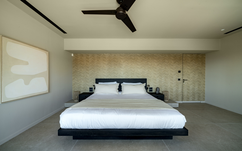 bedroom with double bed