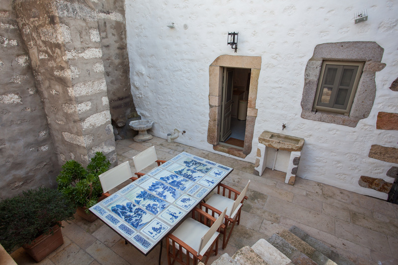 patio with table and 4 chairs