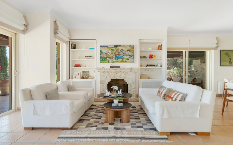 small lounge area