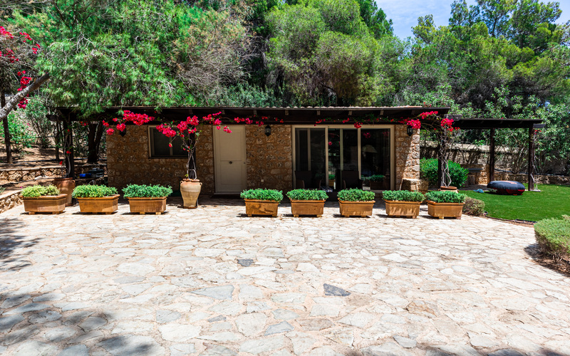 garden area