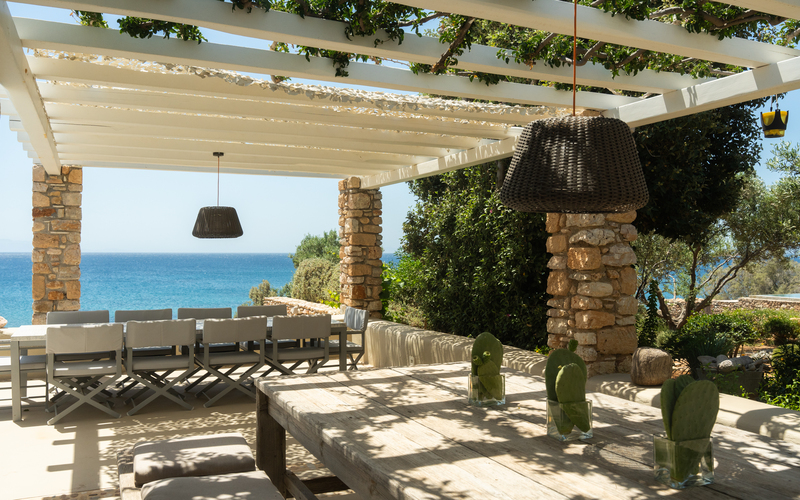 outdoor dining area