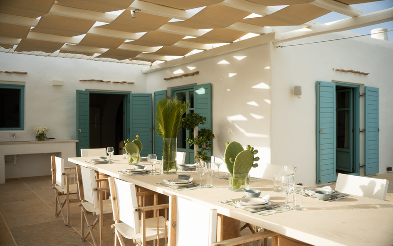 outdoor dining area