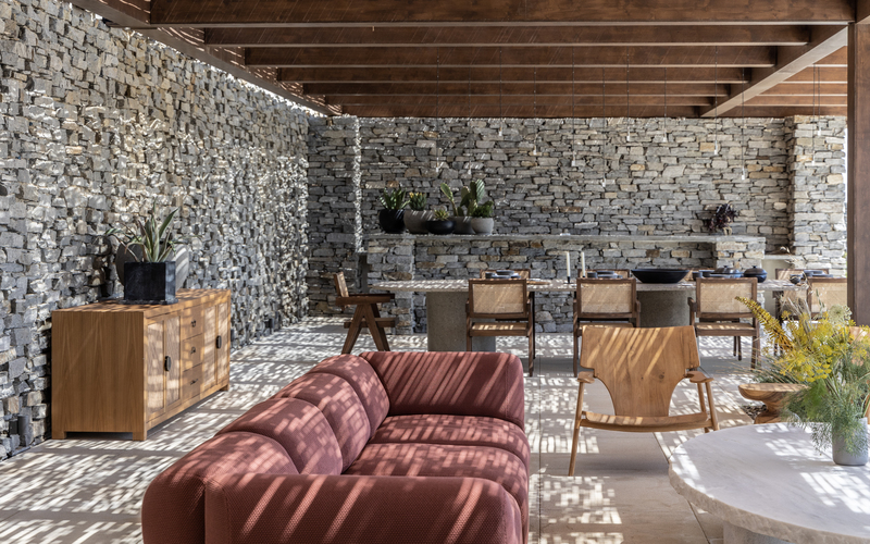 lounge area 