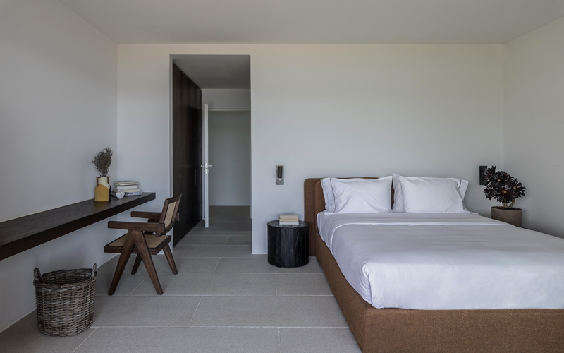 bedroom with double bed
