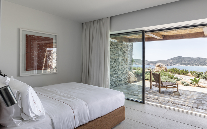 bedroom with sea view