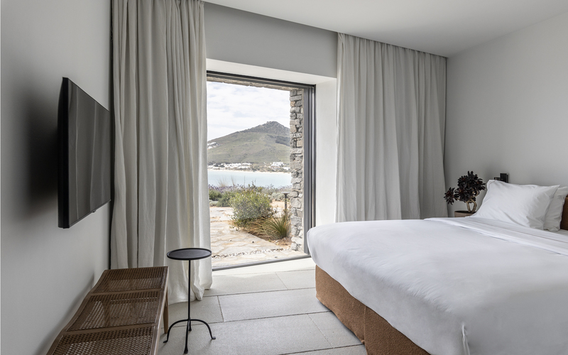 bedroom with double bed