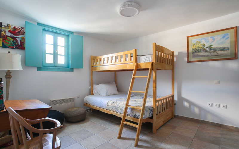 bedroom with bunk beds