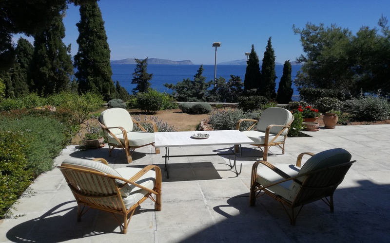 outdoor lounge area with sea view