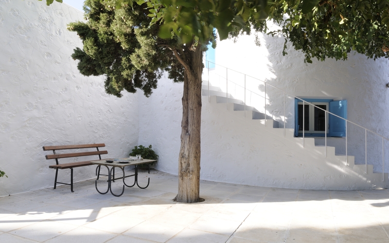 outdoor stairs