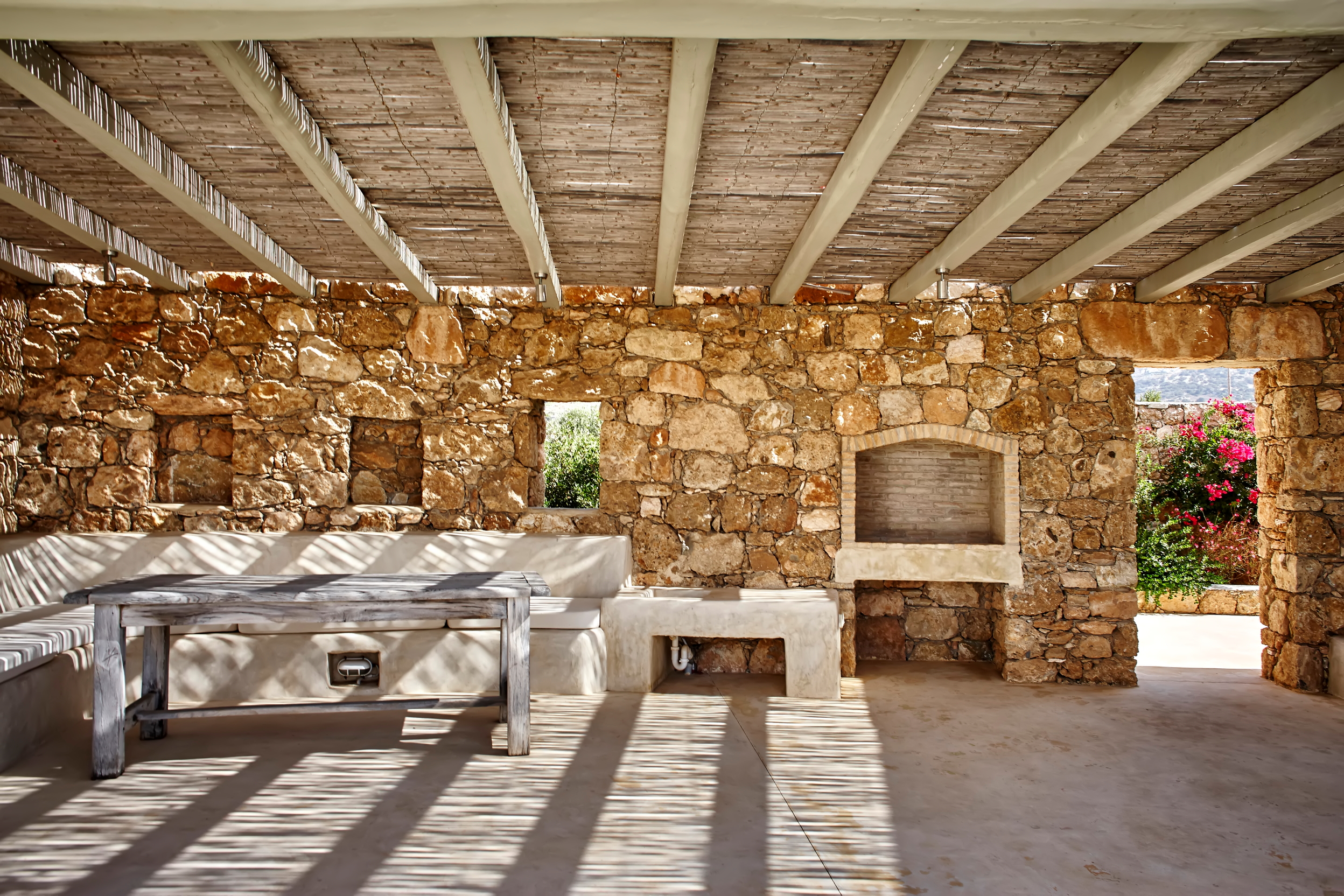 outdoor lounge area