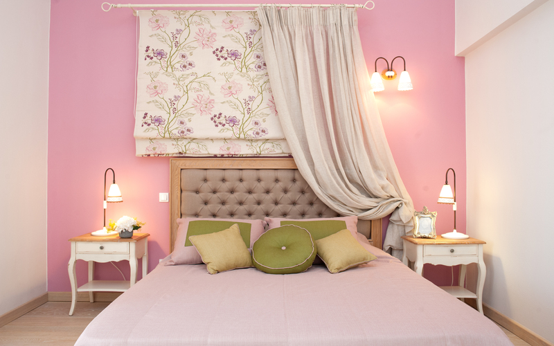 bedroom with double bed