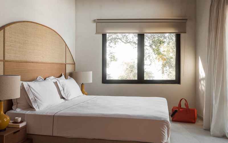 bedroom with double bed