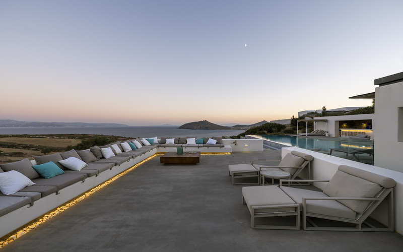 outdoor lounge area