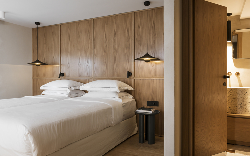 double bed bedroom