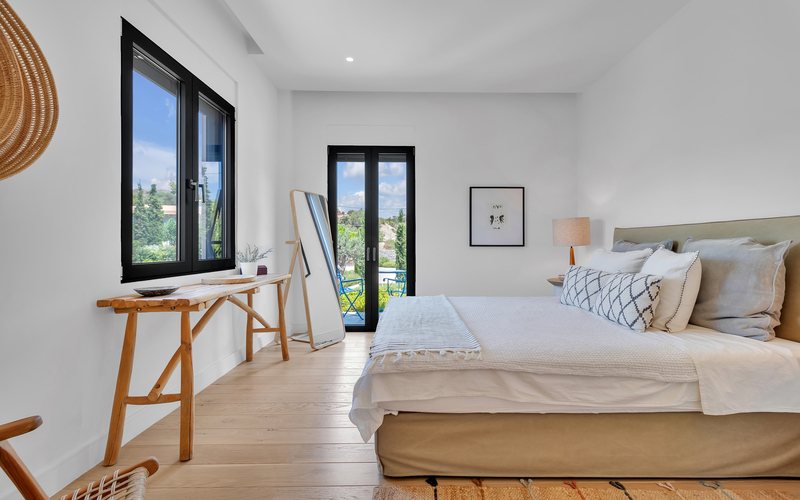 double bed bedroom