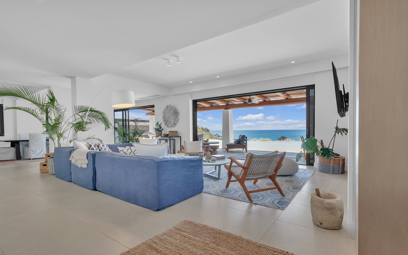 living area with sea view