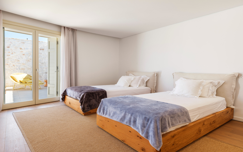 bedroom with two beds