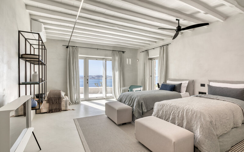 twin bedroom