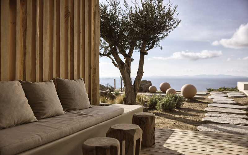 outdoor lounge area