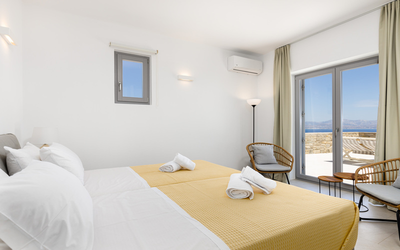 twin bedroom