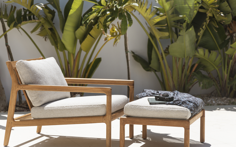 lounge area 