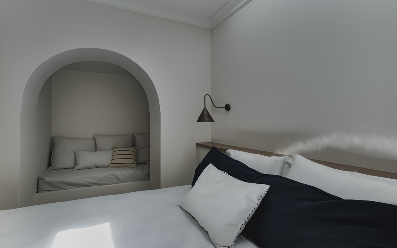 bedroom with double bed